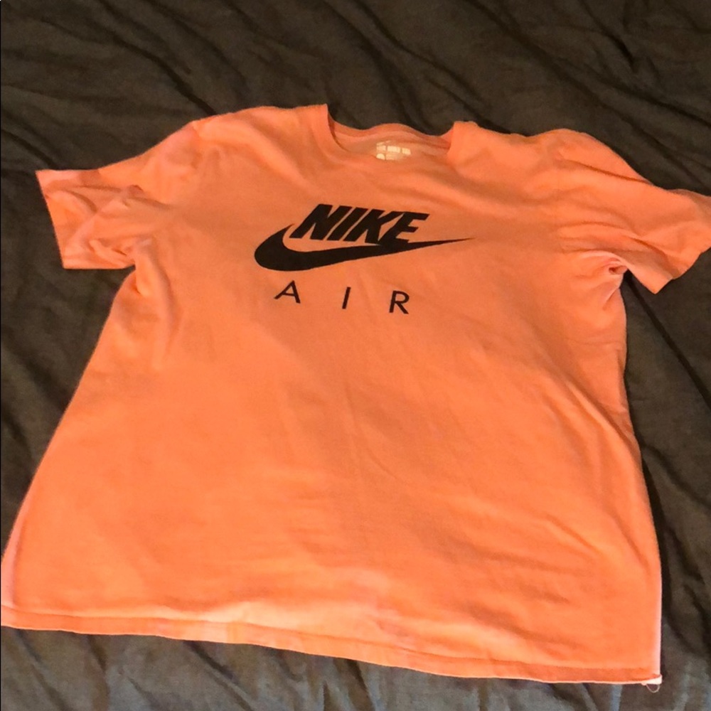 Nike tshirt